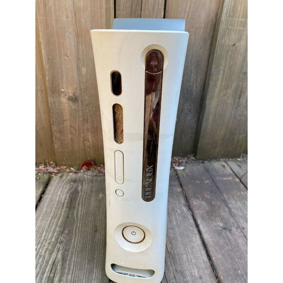 Microsoft Xbox 360 60GB Console ONLY - UNTESTED - Picture 4 of 10